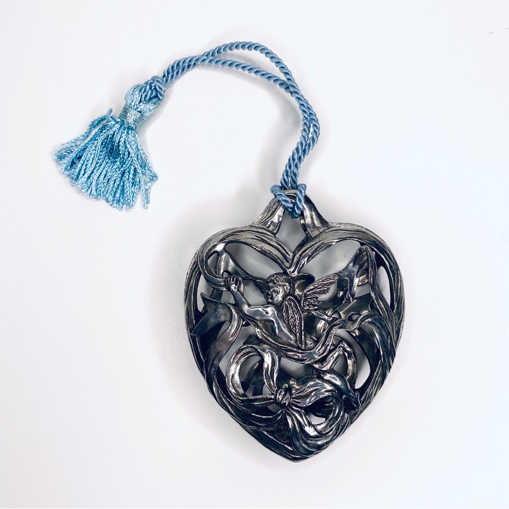 Seagull Pewter 1990 Cherub Angel Heart Vintage Hanging Ornament